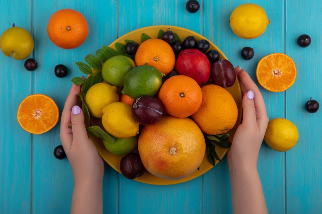 Antioxidantes en la fruta: carotenoides y polifenoles que combaten el envejecimiento celular