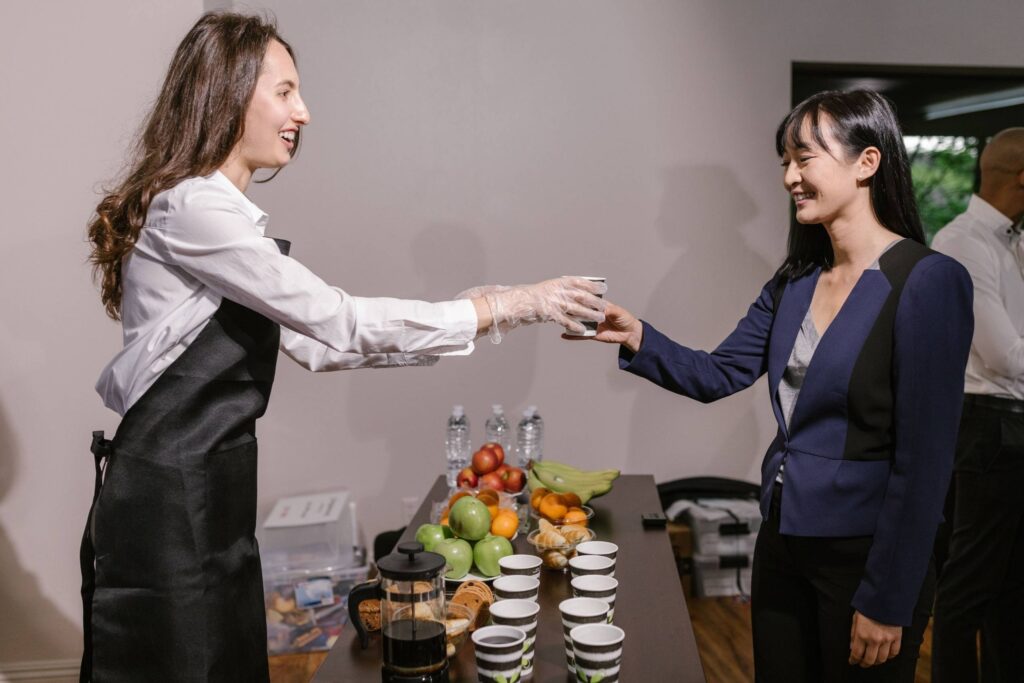 Alimentación consciente  en las Empresas: La pequeña inversión que está transformando la salud y la productividad de los equipos
